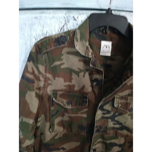 Zara Camouflage Button Up shirt/ Jacket Size Small Outdoorsy - Picture 5 of 10